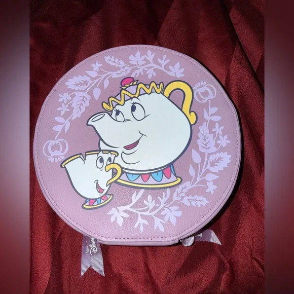 Vera Bradley Disney Beauty and the Beast Mrs Potts and Chip Cosmetic Case - Picture 1 of 7